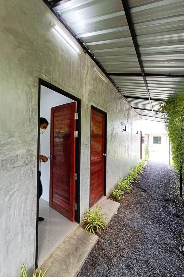 Malinee Resort Bang Tao Beach  Exterior photo